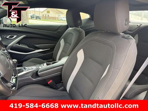 2018 Chevrolet Camaro 1LS