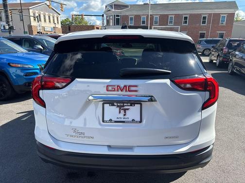 2020 GMC Terrain SLE