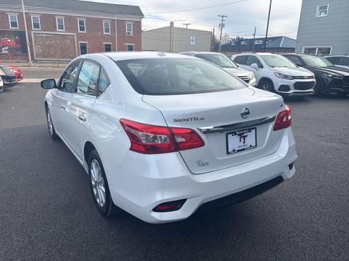 2018 Nissan Sentra SV