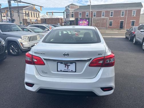 2018 Nissan Sentra SV