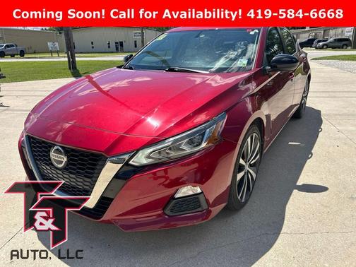 Scarlet Ember Tintcoat 2019 Nissan Altima 2.5 SR