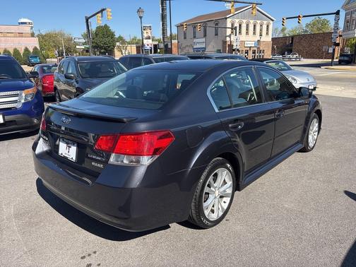 2013 Subaru Legacy Premium