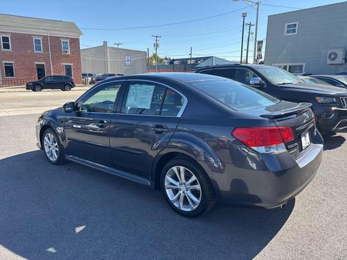2013 Subaru Legacy Premium