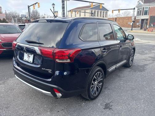 2016 Mitsubishi Outlander SEL