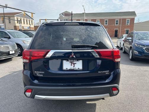 2016 Mitsubishi Outlander SEL