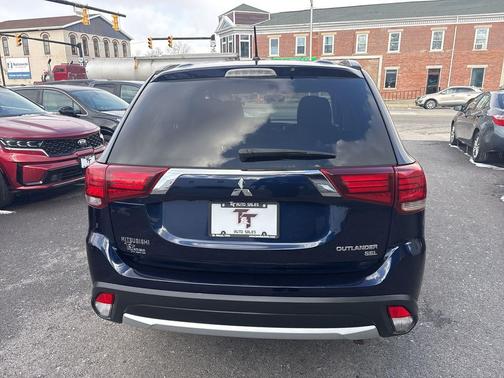 2016 Mitsubishi Outlander SEL