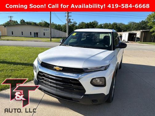 Summit White 2022 Chevrolet Trailblazer LS