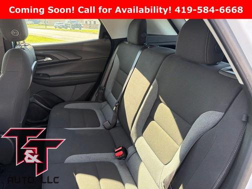 Summit White 2022 Chevrolet Trailblazer LS
