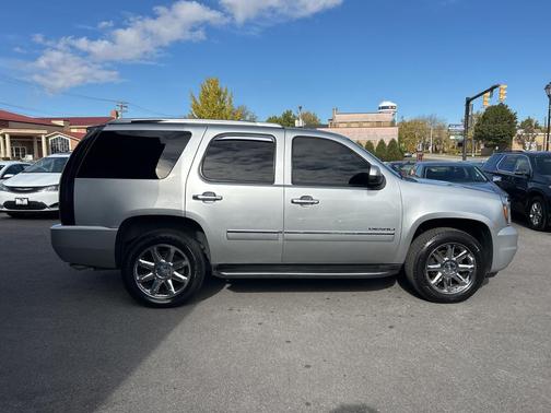 2013 GMC Yukon Denali