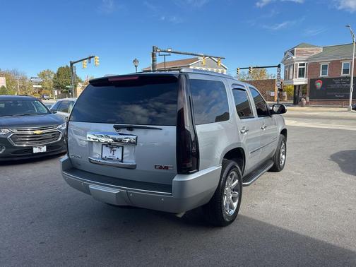 2013 GMC Yukon Denali
