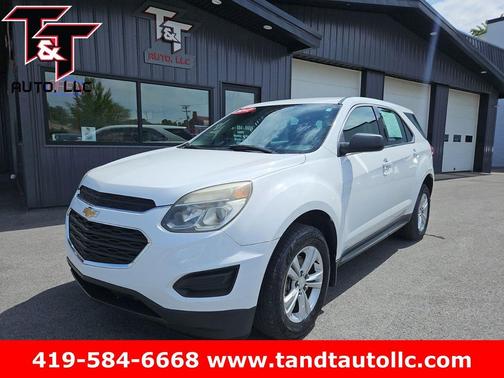 Summit White 2017 Chevrolet Equinox LS