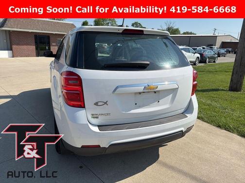 Summit White 2017 Chevrolet Equinox LS