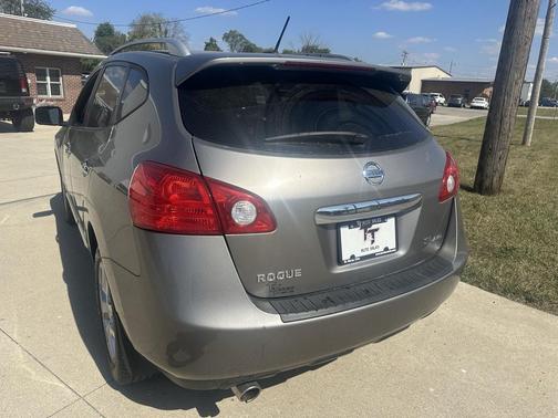 2012 Nissan Rogue S