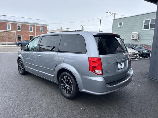 2015 Dodge Grand Caravan R/T
