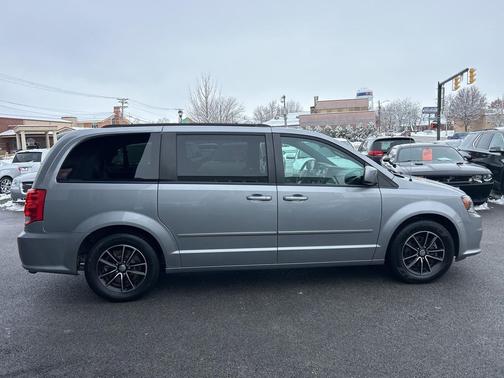 2015 Dodge Grand Caravan R/T