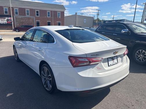 2021 Chevrolet Malibu LT