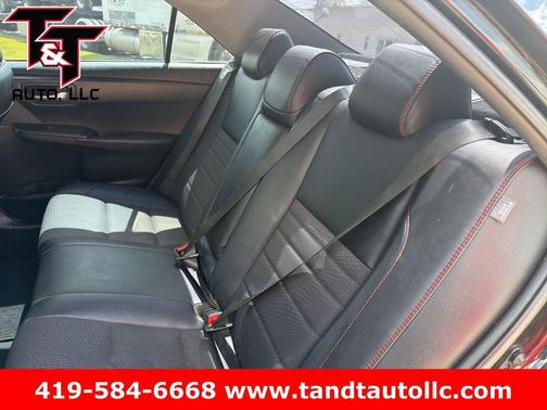 Midnight Black Metallic 2016 Toyota Camry SE