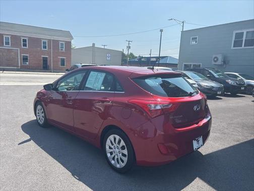 2017 Hyundai Elantra GT Base