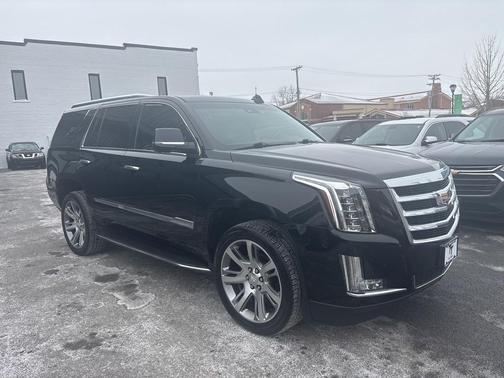 2016 Cadillac Escalade Luxury