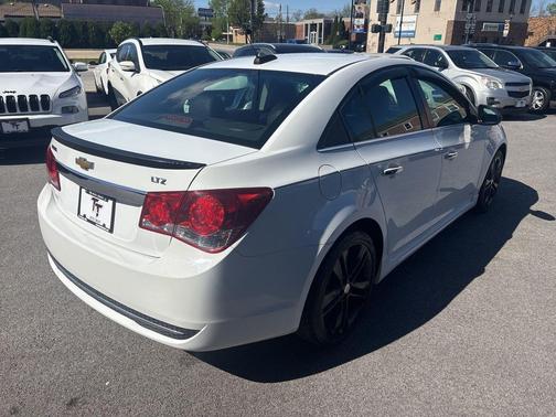 Summit White 2015 Chevrolet Cruze LTZ