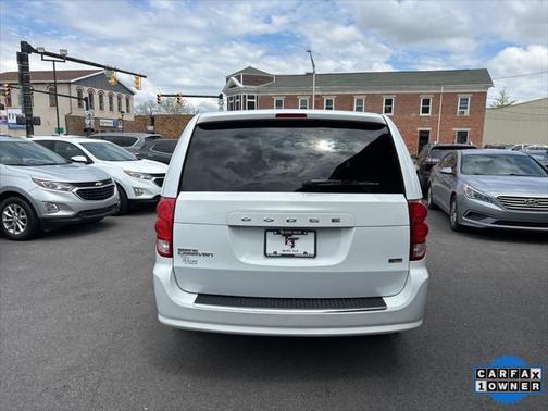 2017 Dodge Grand Caravan SE