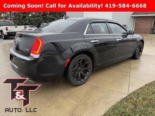 2018 Chrysler 300 C