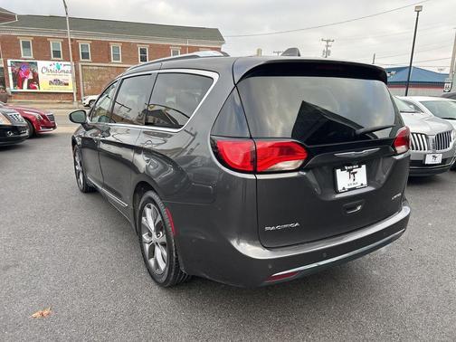 2019 Chrysler Pacifica Limited