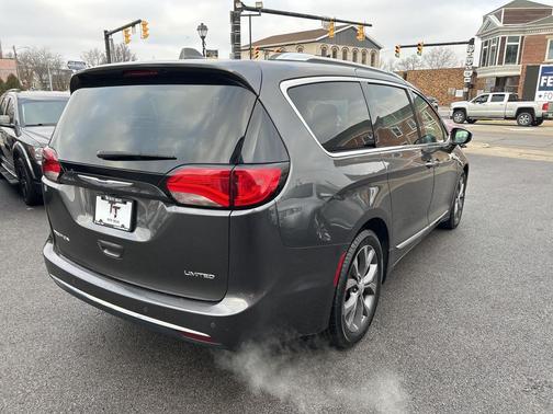 2019 Chrysler Pacifica Limited