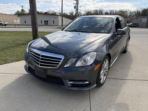 2013 Mercedes-Benz E-Class 4MATIC