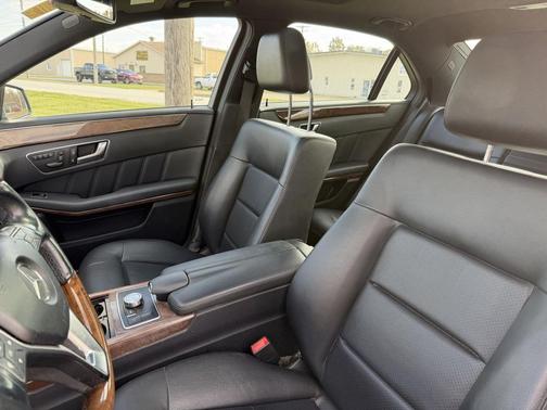 2013 Mercedes-Benz E-Class 4MATIC