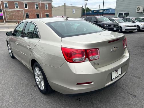 Champagne Silver Metallic 2013 Chevrolet Malibu 1LT