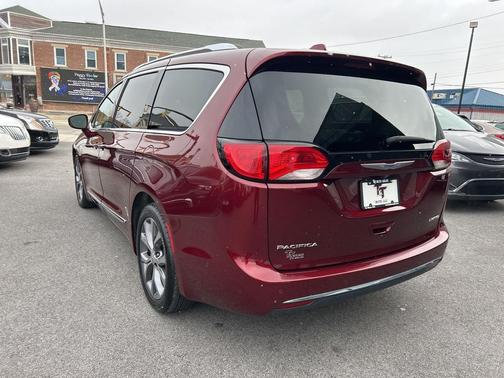2019 Chrysler Pacifica Limited
