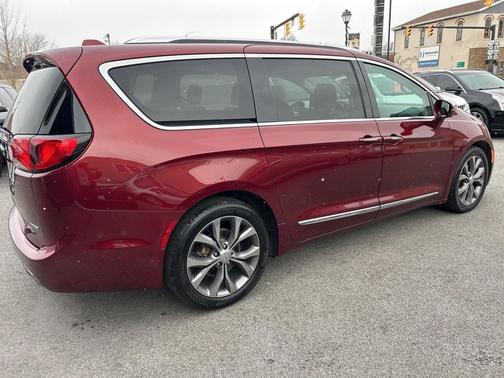 2019 Chrysler Pacifica Limited