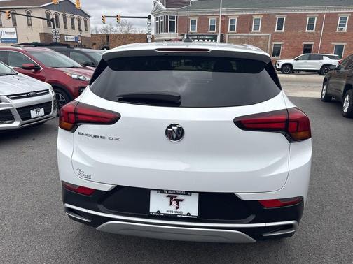 Summit White 2020 Buick Encore GX Preferred