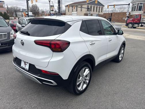 Summit White 2020 Buick Encore GX Preferred