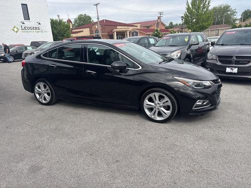 Mosaic Black Metallic 2018 Chevrolet Cruze Premier