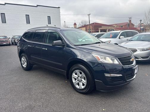 2017 Chevrolet Traverse LS