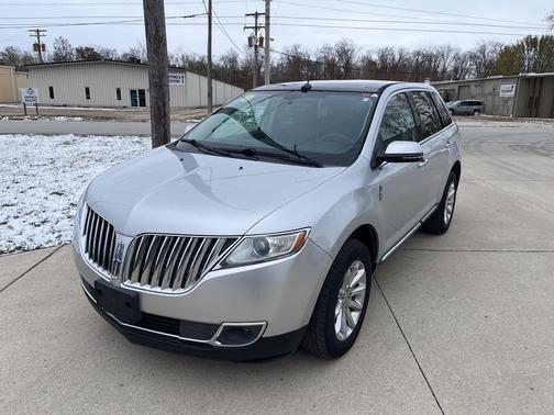 2014 Lincoln MKX Base