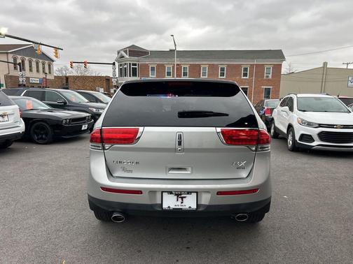 2014 Lincoln MKX Base
