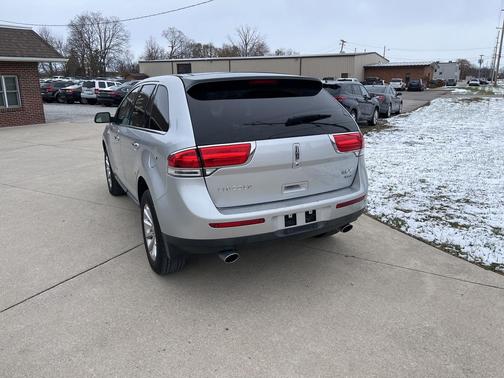 2014 Lincoln MKX Base