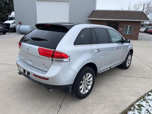 2014 Lincoln MKX Base