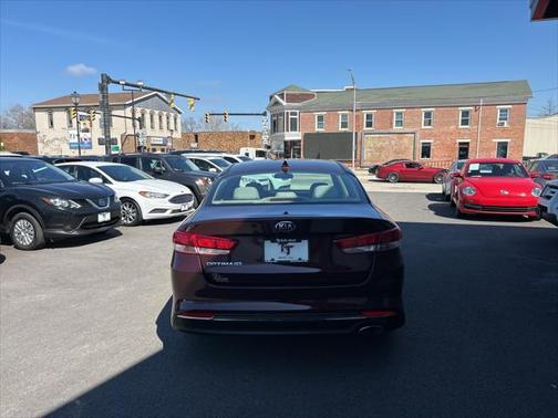 2016 Kia Optima LX