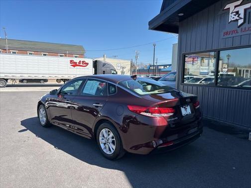 2016 Kia Optima LX