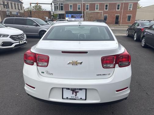 2015 Chevrolet Malibu 1LT