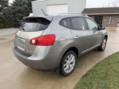 2012 Nissan Rogue S