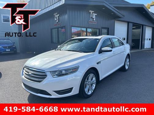 2017 Ford Taurus SEL