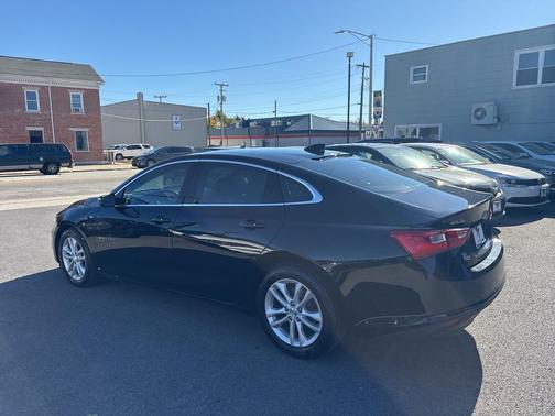 2016 Chevrolet Malibu 1LT