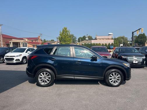 2016 Mazda CX-5 Sport