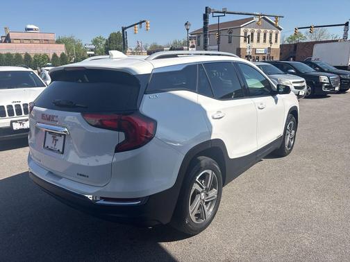Summit White 2021 GMC Terrain SLT