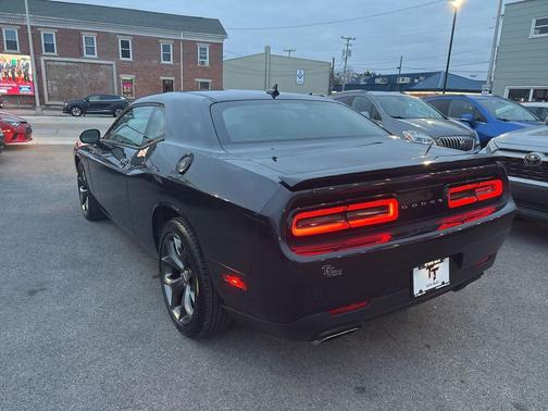 2017 Dodge Challenger R/T